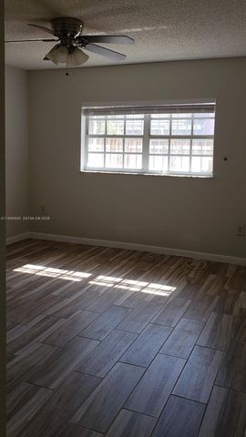 1280 SE 9th St 1280, Homestead, FL 33035