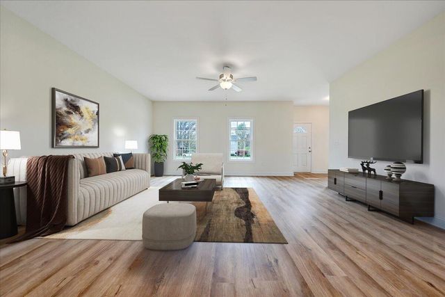 5349 Latah ST, Salem, VA 24153