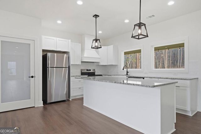 105 Tanglewood Drive, Eatonton, GA 31024