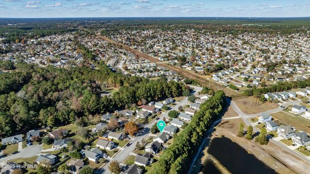 7300 Farrington Farms Drive, Wilmington, NC 28411