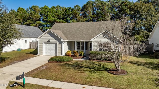 7300 Farrington Farms Drive, Wilmington, NC 28411