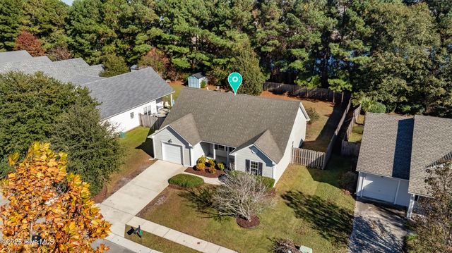 7300 Farrington Farms Drive, Wilmington, NC 28411