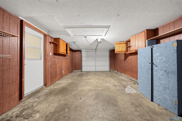 3316 E Helena Drive NW, Huntsville, AL 35810