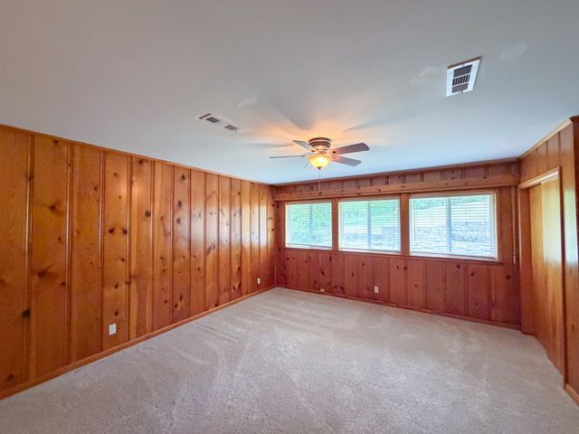 133 Sunset Dr, Pulaski, TN 38478