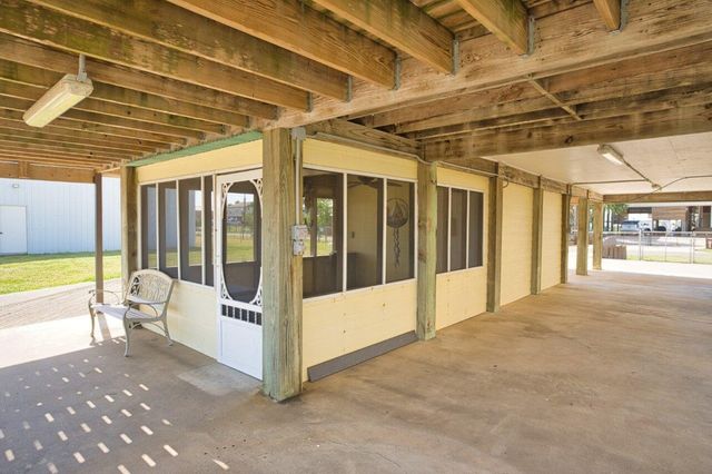 763 County Road 209, Sargent, TX 77414