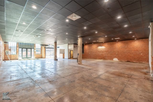141 Oak, Abilene, TX 79602