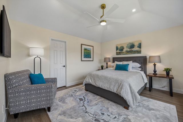 1601 Kingspoint Drive, Carrollton, TX 75007