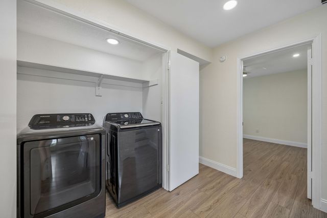 1601 Kingspoint Drive, Carrollton, TX 75007