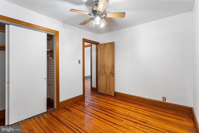 131 S LENOLA RD, Moorestown, NJ 08057