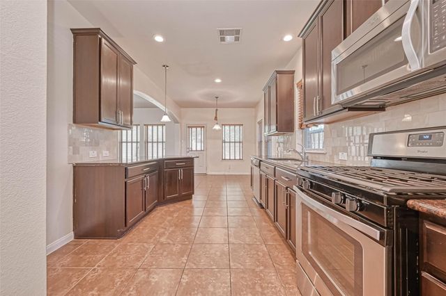 20555 Bonds Creek Lane, Spring, TX 77388