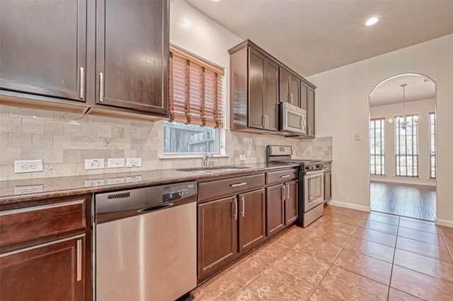 20555 Bonds Creek Lane, Spring, TX 77388