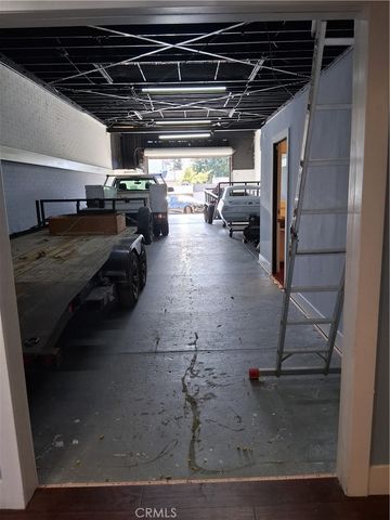 3724 W Slauson, Los Angeles, CA 90043