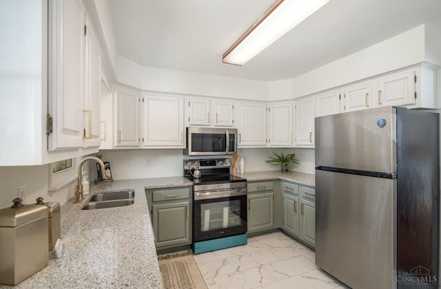 10410 Maria Avenue, Cincinnati, OH 45231