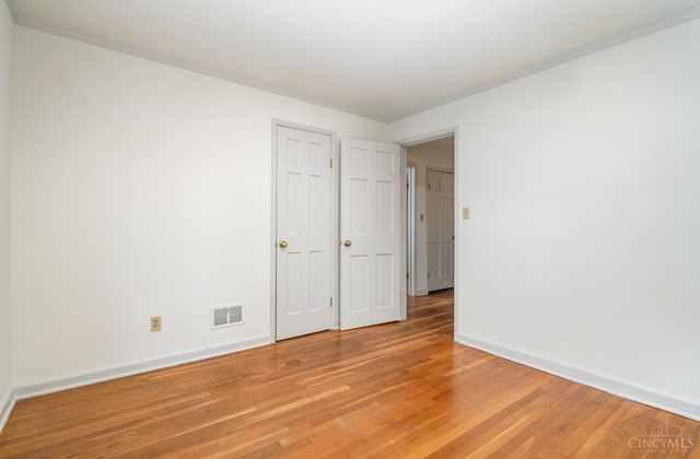 10410 Maria Avenue, Cincinnati, OH 45231