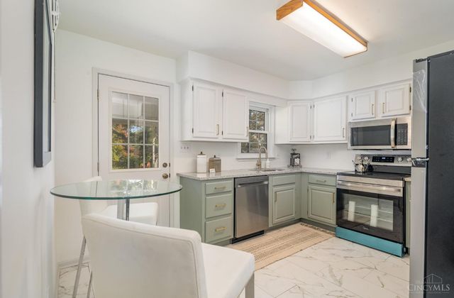 10410 Maria Avenue, Cincinnati, OH 45231