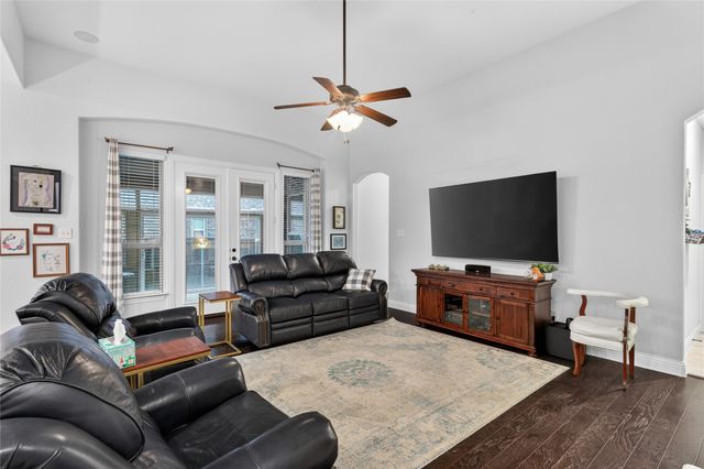 10909 Smithville Place, Mckinney, TX 75071
