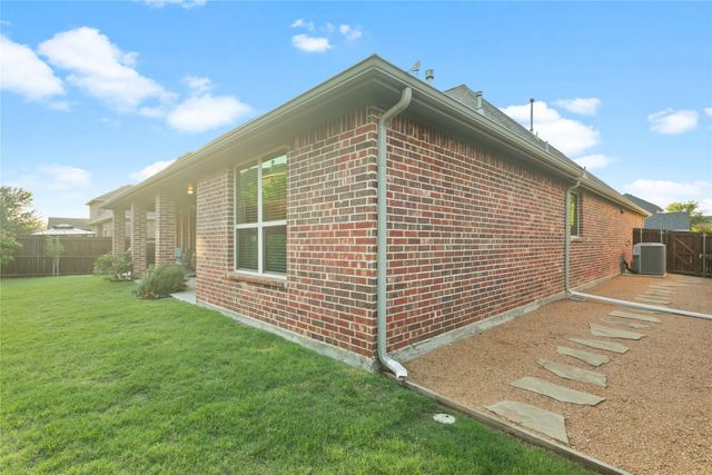 10909 Smithville Place, Mckinney, TX 75071