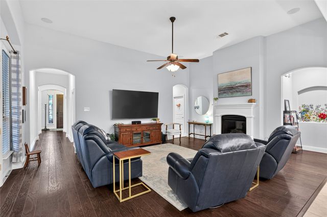 10909 Smithville Place, Mckinney, TX 75071