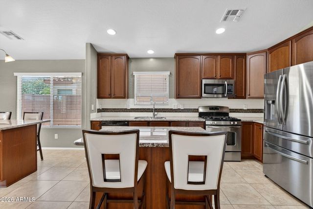 3905 E AZURITE Road, San Tan Valley, AZ 85143