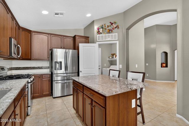 3905 E AZURITE Road, San Tan Valley, AZ 85143