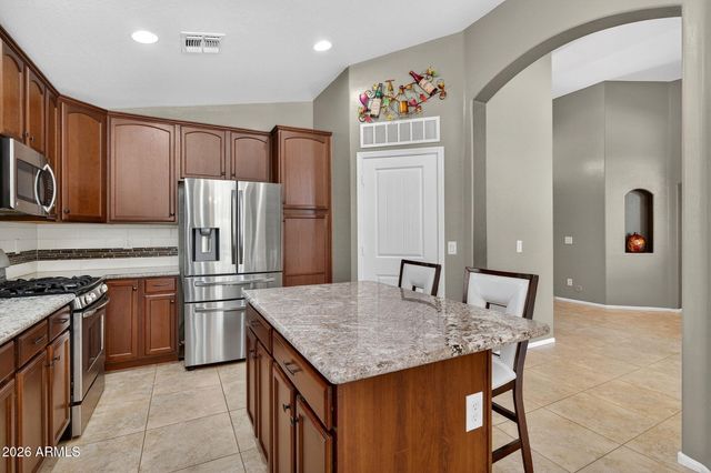 3905 E AZURITE Road, San Tan Valley, AZ 85143