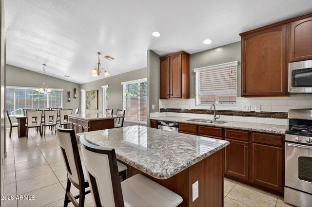 3905 E AZURITE Road, San Tan Valley, AZ 85143