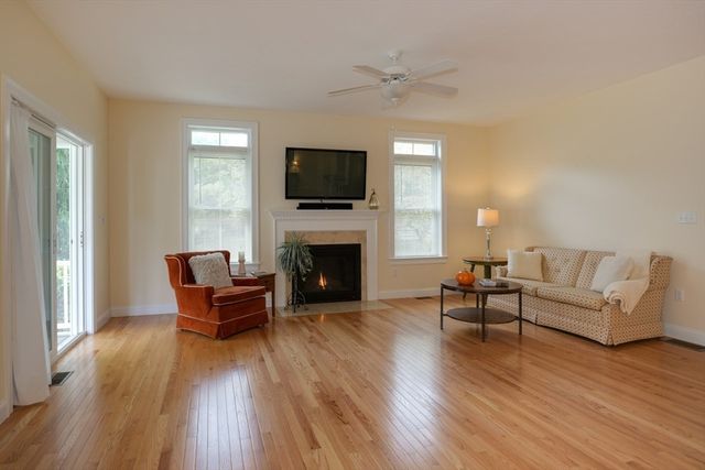 29 Wildwood Road 29, Norfolk, MA 02056