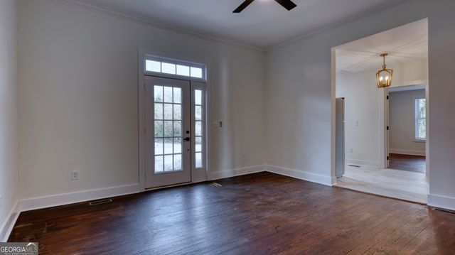 11 N McLin Street SW, Rome, GA 30161