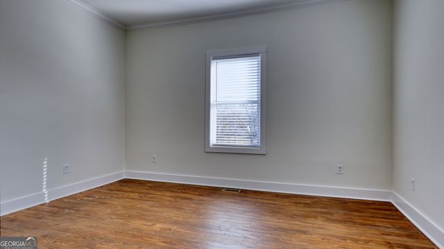 11 N McLin Street SW, Rome, GA 30161