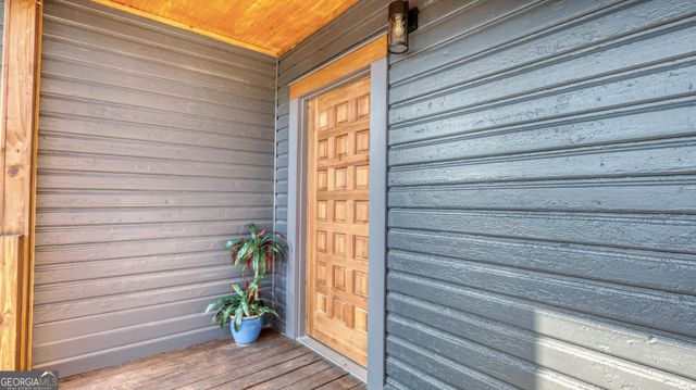 11 N McLin Street SW, Rome, GA 30161