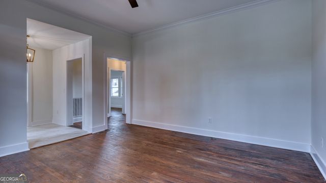 11 N McLin Street SW, Rome, GA 30161