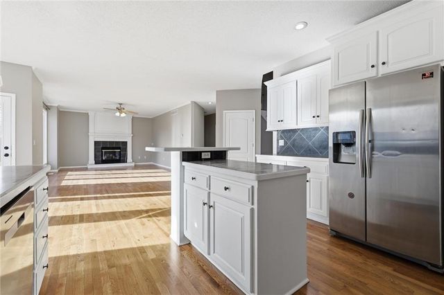 12811 W 137th Court, Overland Park, KS 66221