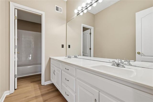 12811 W 137th Court, Overland Park, KS 66221