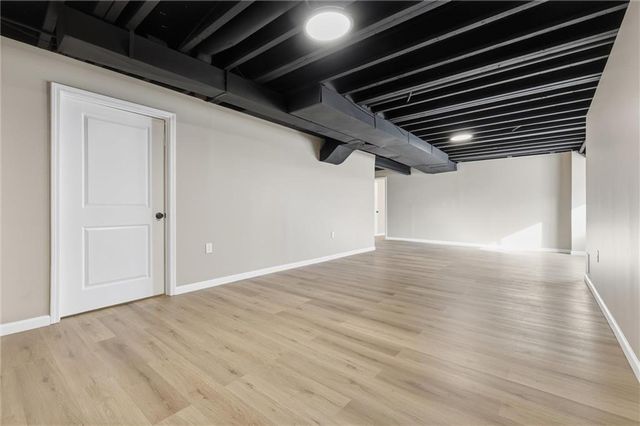 12811 W 137th Court, Overland Park, KS 66221