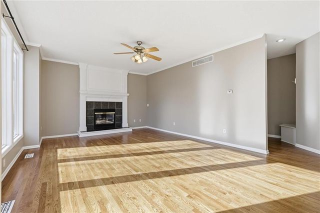 12811 W 137th Court, Overland Park, KS 66221