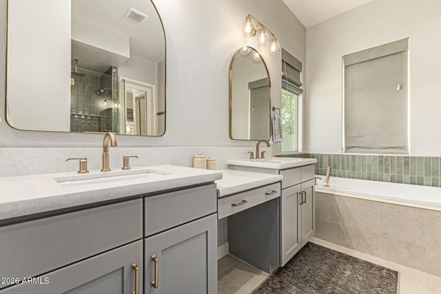 2941 S JEFFRY Street, Gilbert, AZ 85295