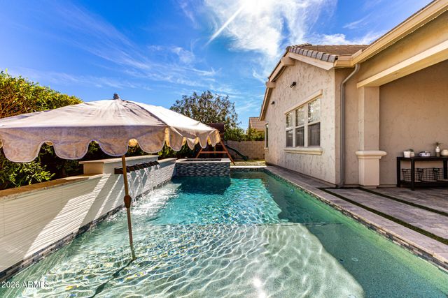 2941 S JEFFRY Street, Gilbert, AZ 85295