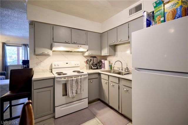 609 Van Ert Avenue, North Las Vegas, NV 89030