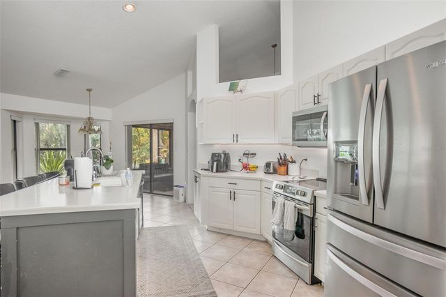 1356 CANARY DRIVE, Deland, FL 32720