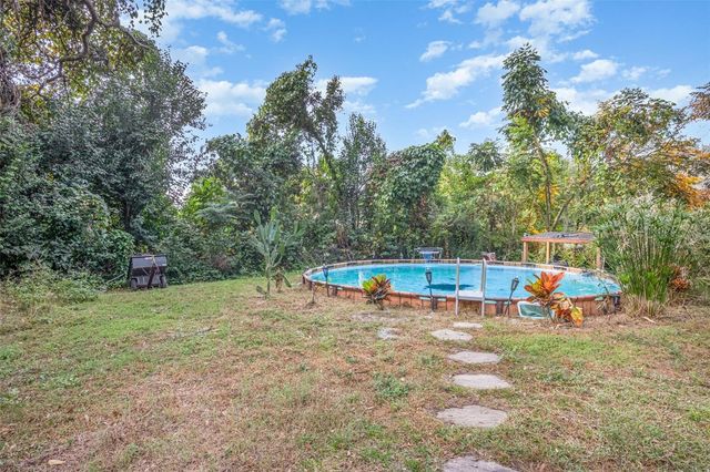 1356 CANARY DRIVE, Deland, FL 32720