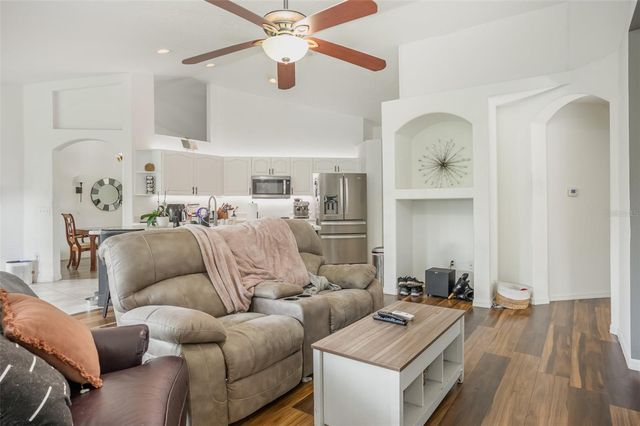 1356 CANARY DRIVE, Deland, FL 32720