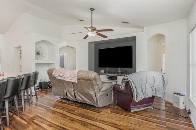 1356 CANARY DRIVE, Deland, FL 32720