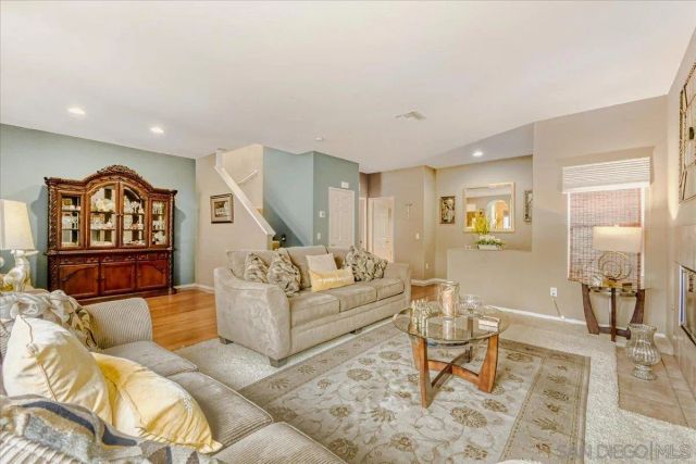 6373 Avenida De Las Vistas 2, San Diego, CA 92154