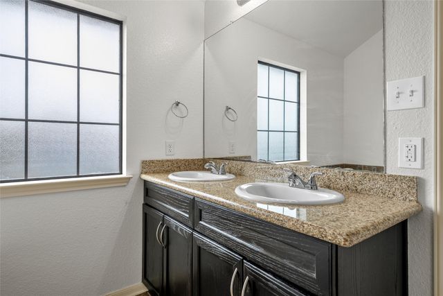 10237 Condor Loop, Waco, TX 76708