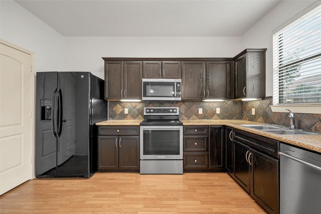 10237 Condor Loop, Waco, TX 76708