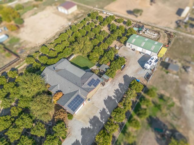 16787 Paula Road, Madera, CA 93636