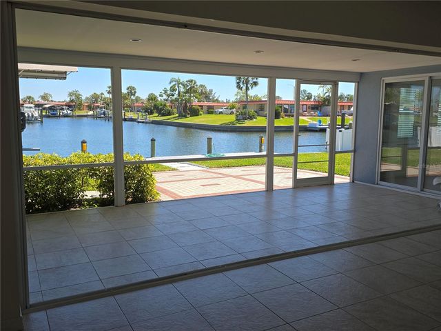 4007 ROYAL PALM DRIVE, Bradenton, FL 34210