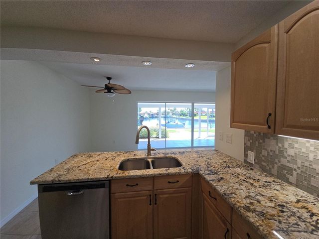 4007 ROYAL PALM DRIVE, Bradenton, FL 34210