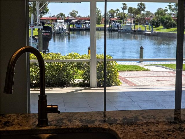 4007 ROYAL PALM DRIVE, Bradenton, FL 34210