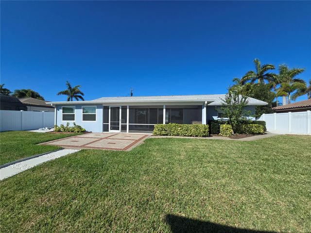 4007 ROYAL PALM DRIVE, Bradenton, FL 34210